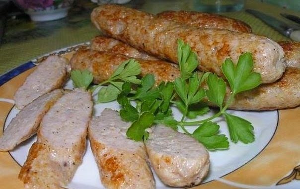 Домашние куриные колбаски