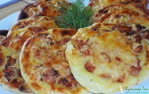kartofelnye-vatrushki-s-kuritsej