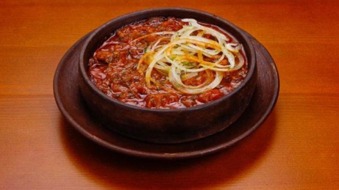 Каурма из свинины с помидорами
