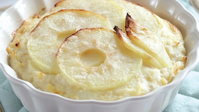 puding-iz-tvoroga-s-yablokami