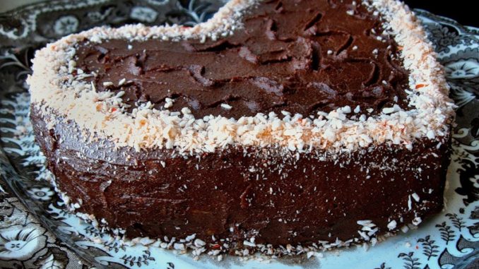 tort-pylayushhee-serdtse