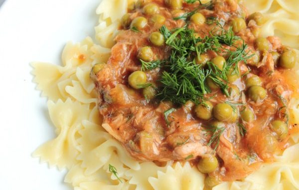 pasta-s-tuntsom