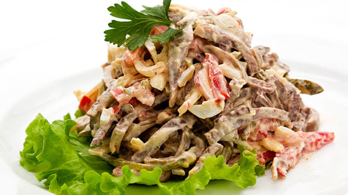salat-iz-govyadiny-i-yablok