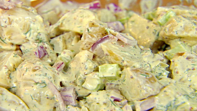 salat-iz-kartofelya-s-kuritsej