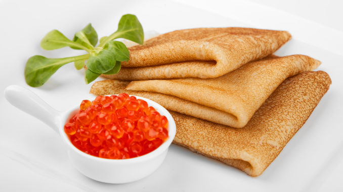 bliny-s-krasnoj-ikroj