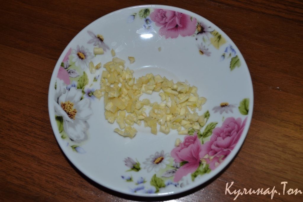 Салат из огурцов и креветок