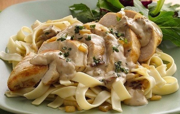 pasta-s-kurinymi-grudkami