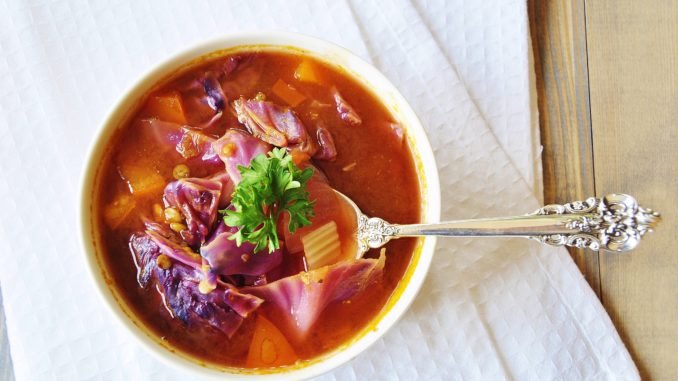 postnye-shhi-iz-krasnokochannoj-kapusty