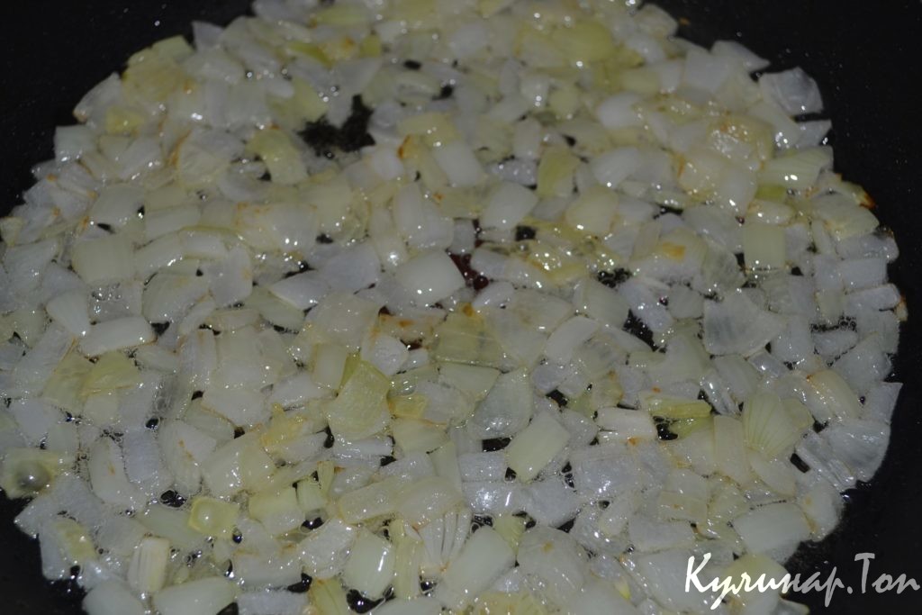 Красный рис с грибами и овощами