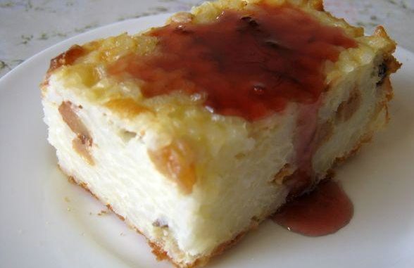 romovyj-puding-s-yablokami