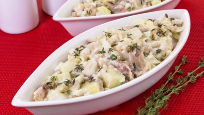 salat-iz-seldi-i-kartofelya