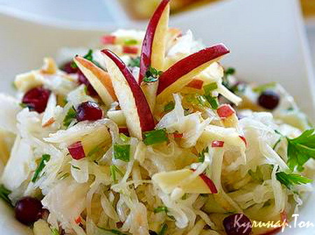 salat-iz-kapusty-s-yablokami