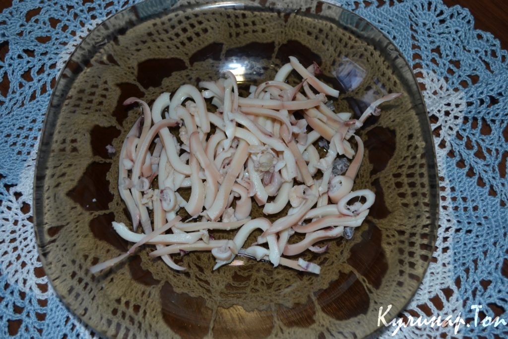 Салат из яиц с кальмарами