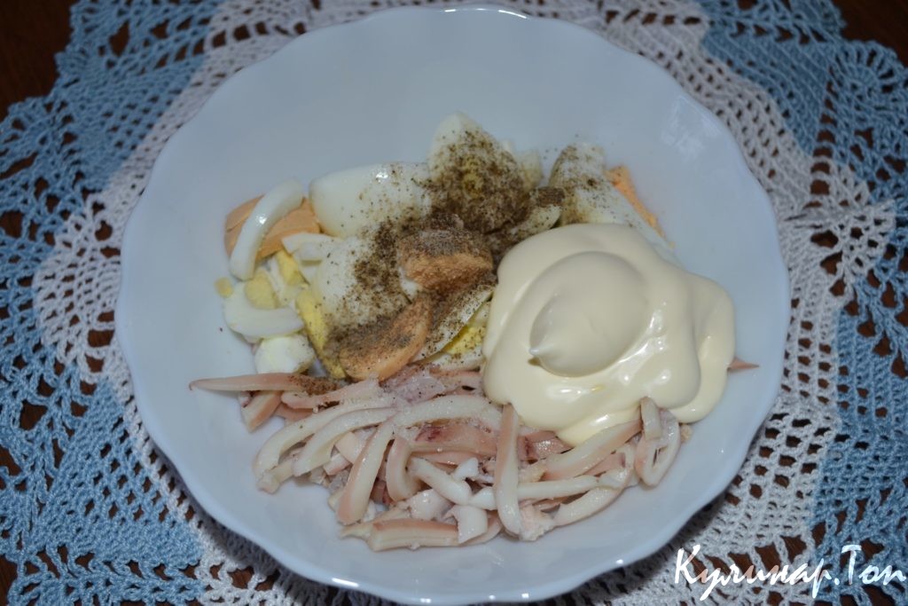 Салат из яиц с кальмарами Салат из яиц с кальмарами