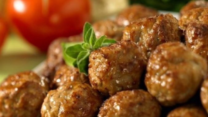 Meatballs on a platter