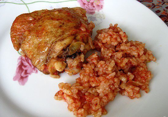 Курица с рисом в томате