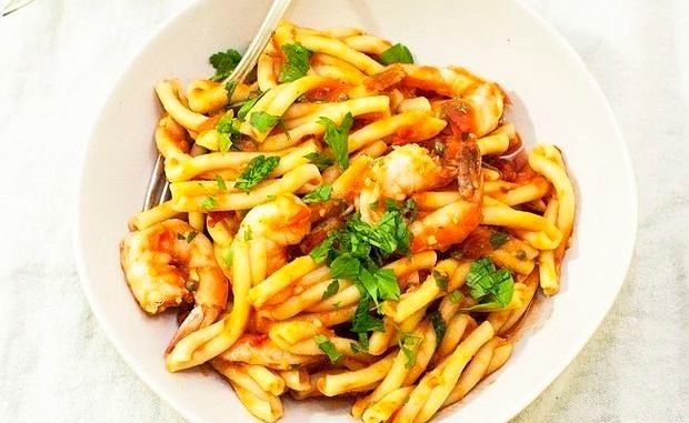 Макароны с креветками