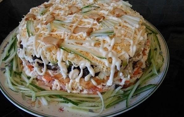 Салат Вкусняшка
