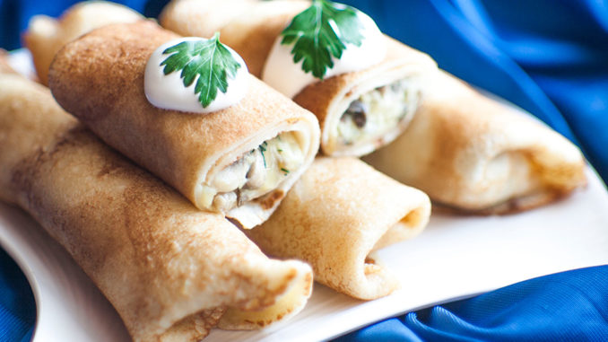 Блинчики с начинкой из картофеля с грибами