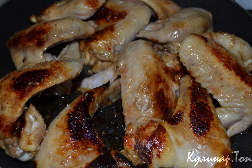 Куриные крылышки в соусе терияки