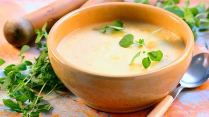 Картофельный суп-пюре с яйцами