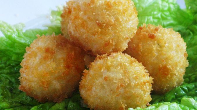 Куриные шарики в рисовой панировке