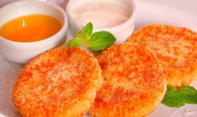 Морковно-яблочные сырники
