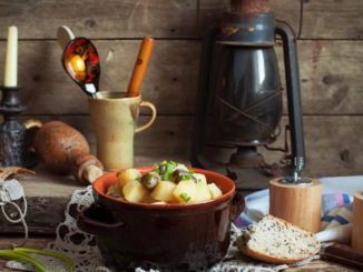 Рагу из куриных сердечек с картошкой