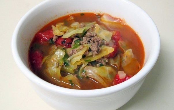 Рисовый суп с капустой и фаршем