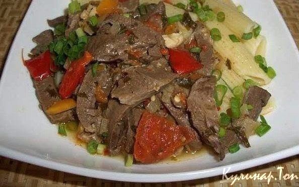 Сердце, тушенное с овощами