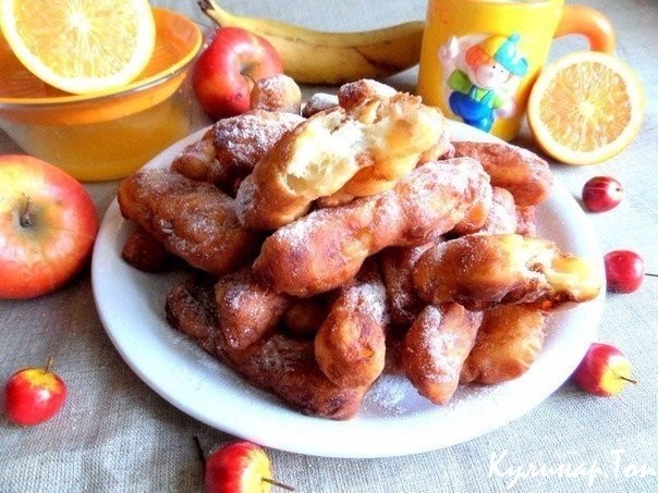 Творожные палочки с яблоком