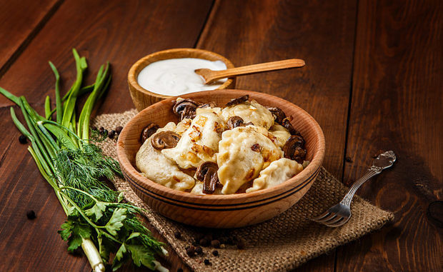 Вареники с грибами и картофелем