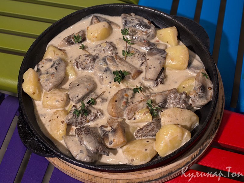 Жаркое из говядины с грибами