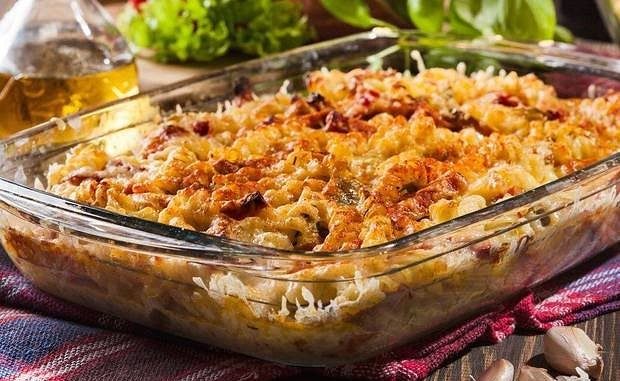 Запеканка с фаршем и макаронами