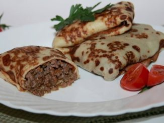 Блины с мясом на пиве
