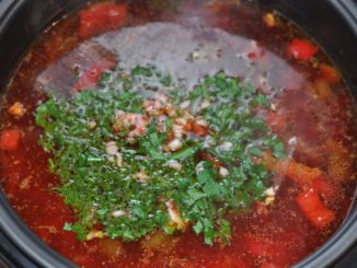 Борщ с куриной грудкой в мультиварке