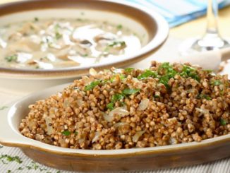 Гречневая каша с луком