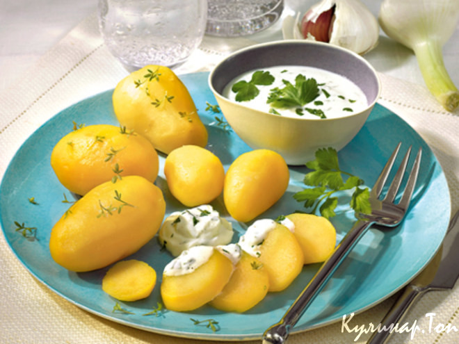 Картофель под яичным соусом