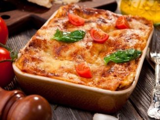 Классическая лазанья с мясным соусом