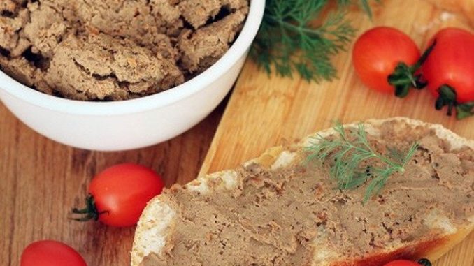 Нежный куриный паштет за 10 минут Нежный куриный паштет за 10 минут
