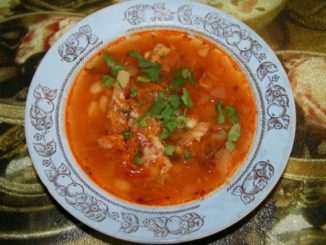 Рассольник с фасолью и беконом