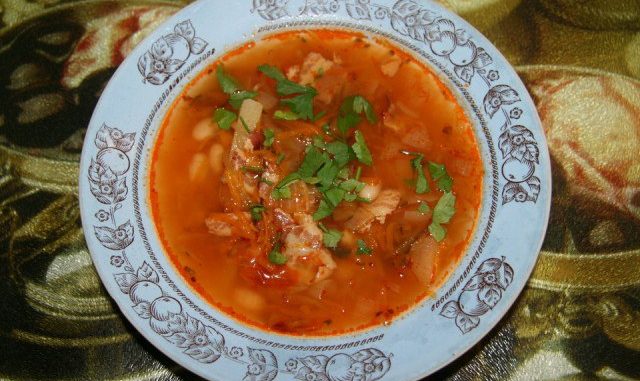 Рассольник с фасолью и беконом Рассольник с фасолью и беконом
