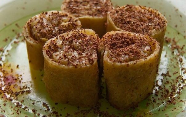 Сладкие роллы с грецкими орехами Сладкие роллы с грецкими орехами