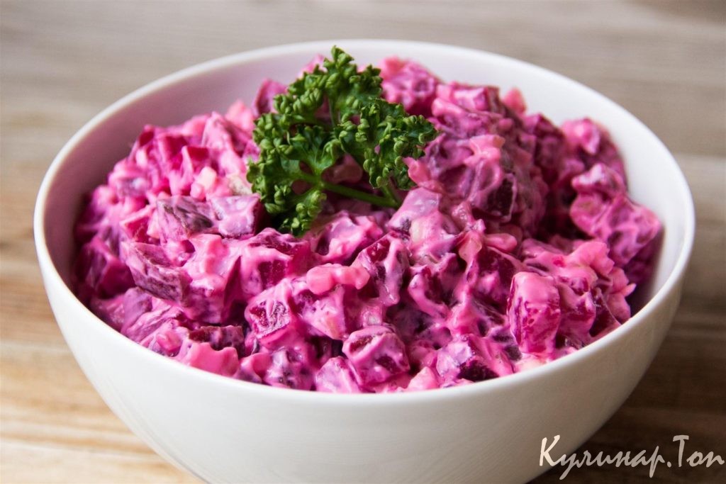 Свекольный салат с йогуртом