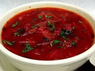 Борщ с копченостями и солеными овощами