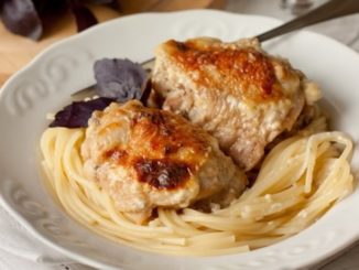 Куриные ножки в сливочном соусе