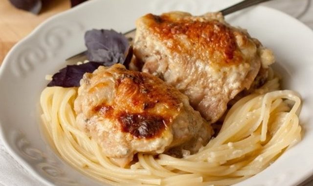 Куриные ножки в сливочном соусе Куриные ножки в сливочном соусе
