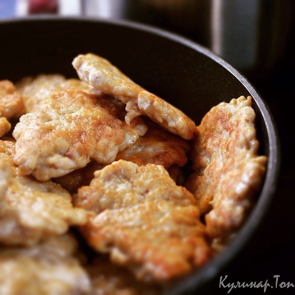Куриные оладьи с чесноком