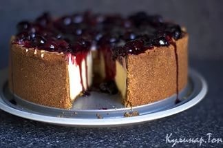 Нью-Йоркский чизкейк с вишней