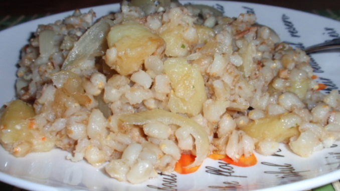 Перловая каша с картофелем Перловая каша с картофелем